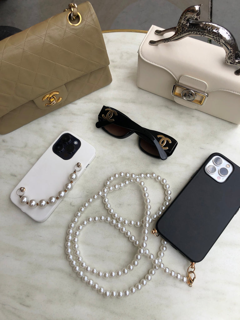 Long Pearl Chain Case